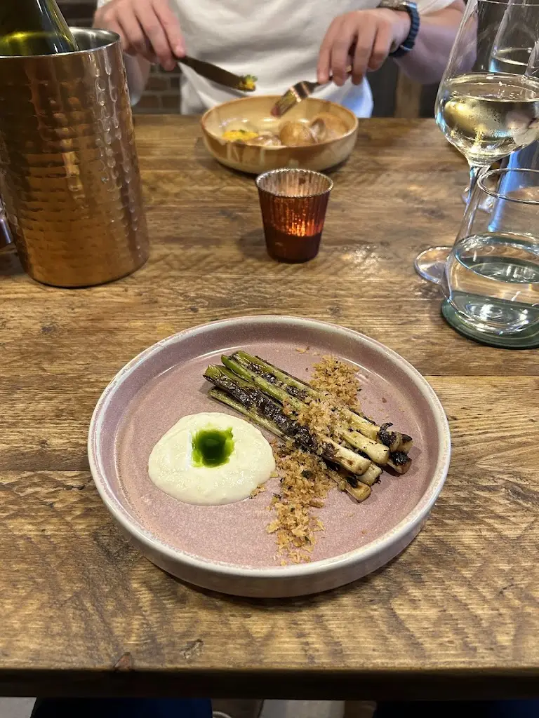 Aidan_Leddy's_Melbourn_review