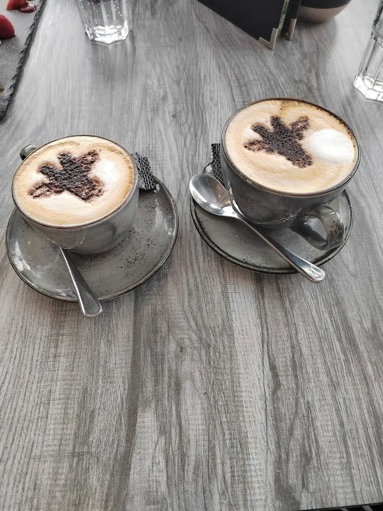 Menu_Lu’s Place_Meltham_image_5