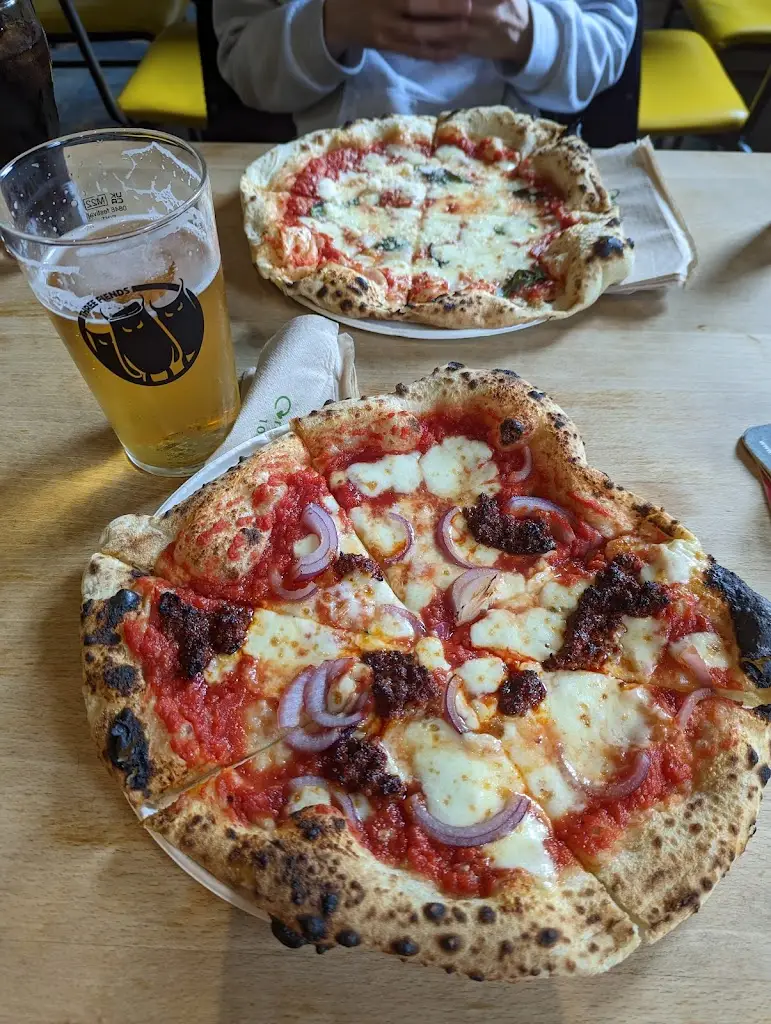 The Fourth Fiend Taphouse_Meltham_slider_image_3