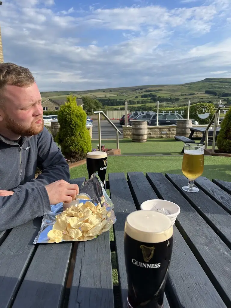 George Barker_Travellers Rest_Meltham_review