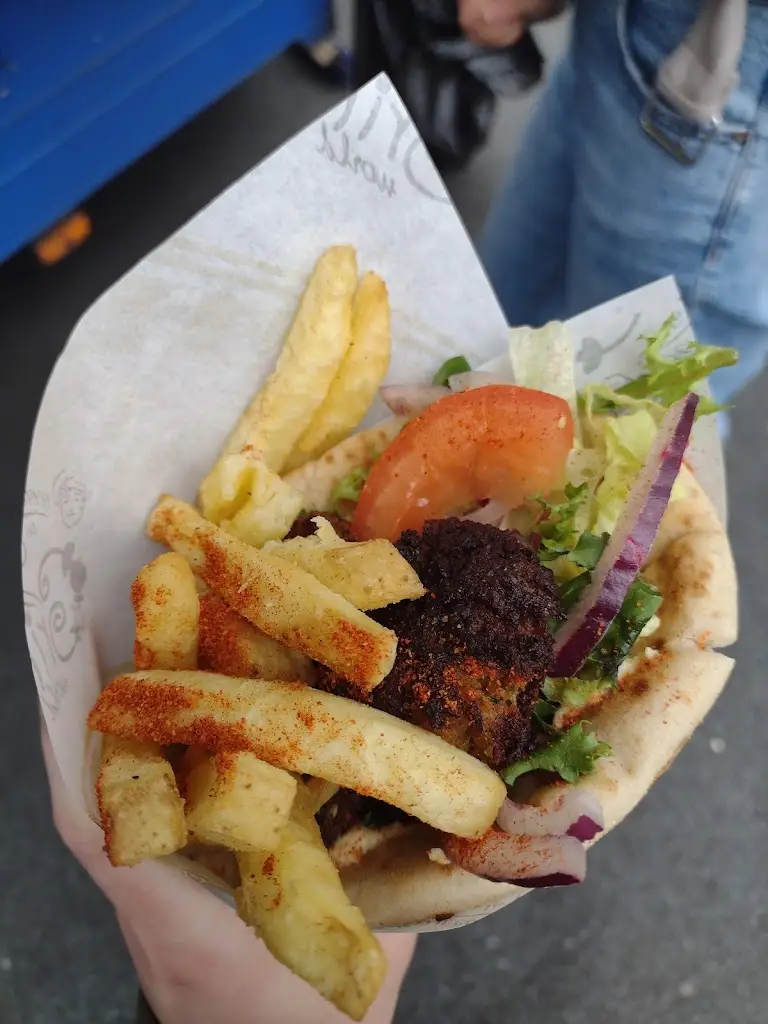 Jaime Ward_Travellers Rest_Meltham_review