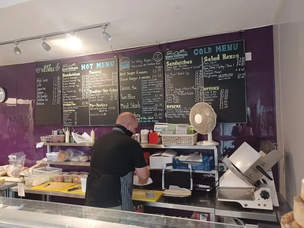 Two Valleys_Meltham_slider_image_3