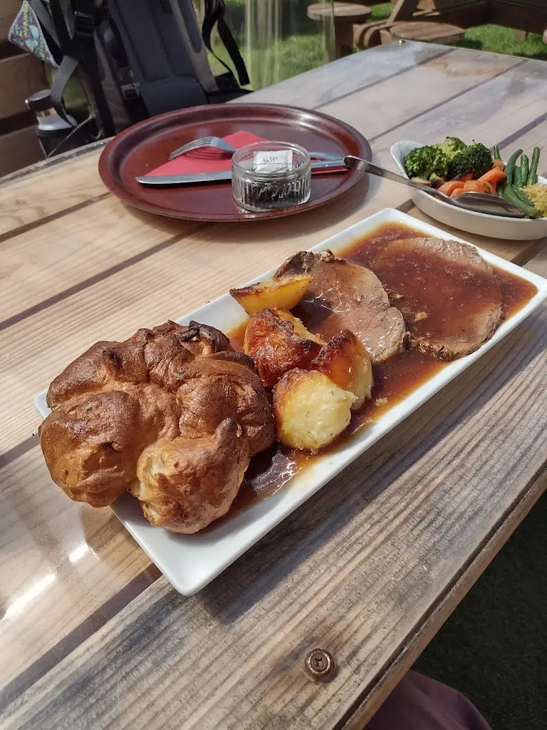 Suzanne Stafford_The Lord Nelson_Middle Winterslow_review