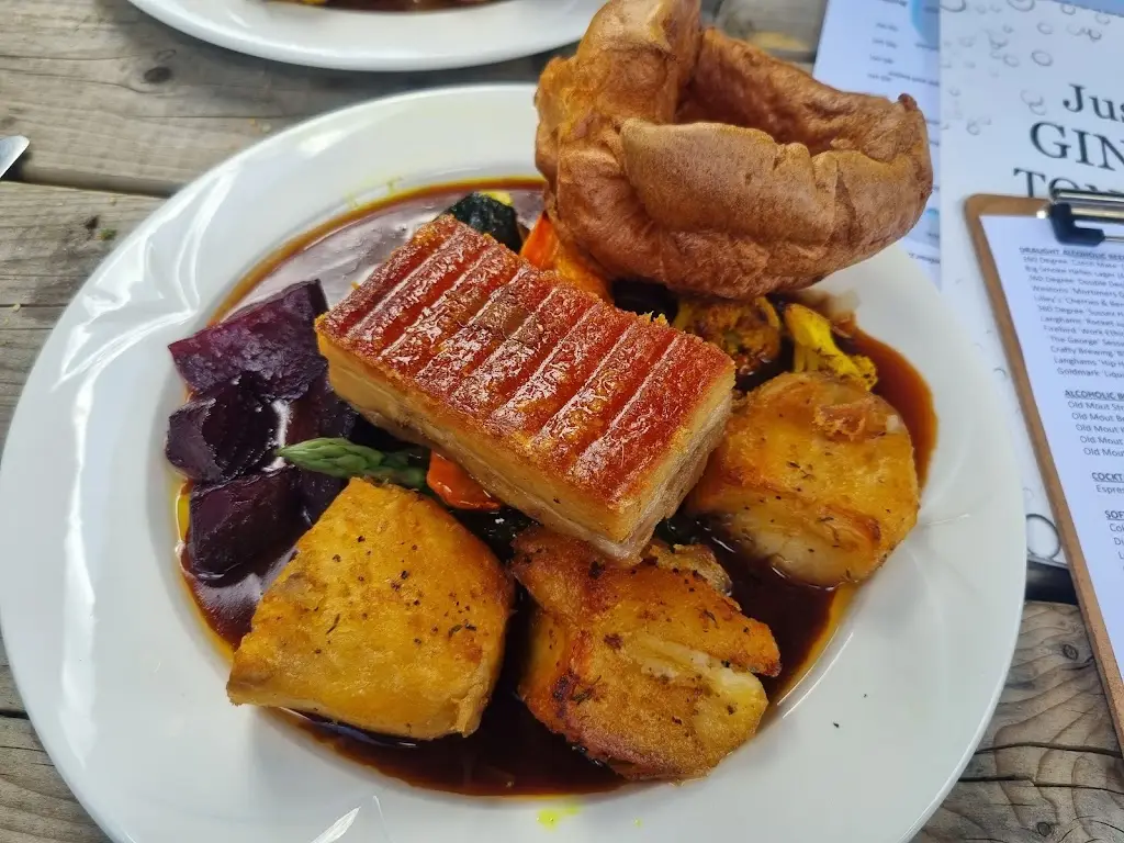 Menu_The George_Barnham_image_8