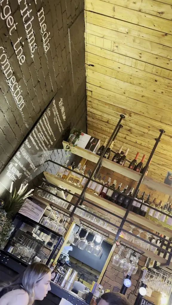 Danny Taylor_Hidden Cafe Bar Social_Middlestown_review