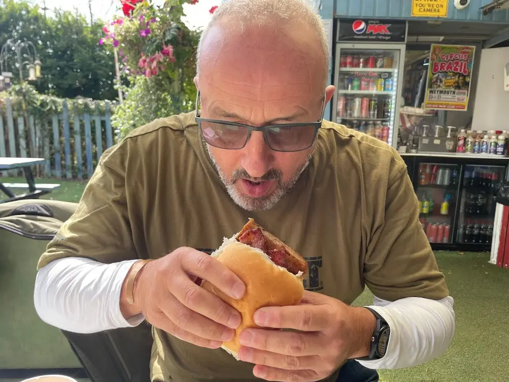 Malcolm Ashby_Ooh, nice baps!_Milborne St Andrew_review