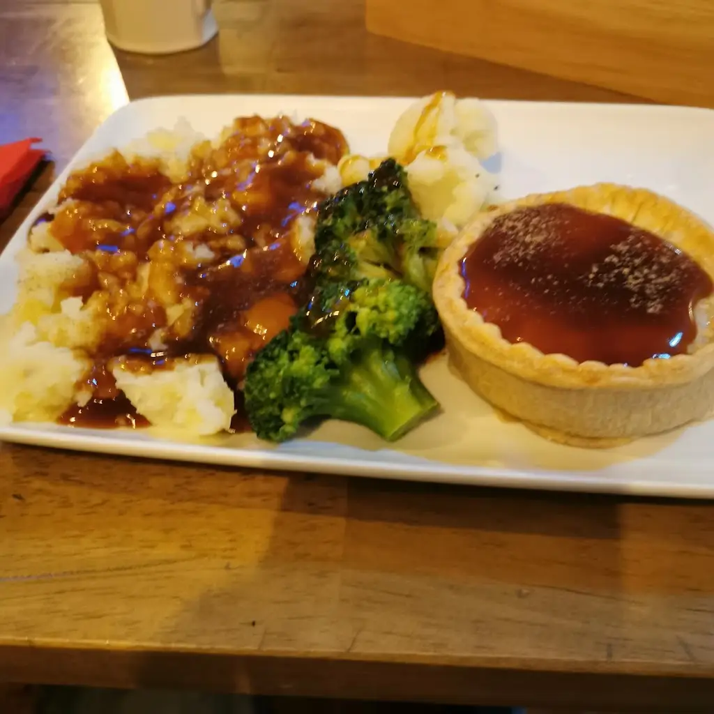 Menu_The Boars Head, Middlewich_Middlewich_image_9