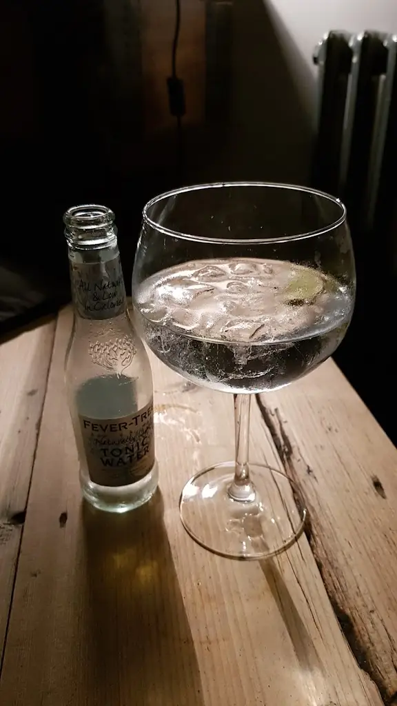 Menu_The White Bear_Middlewich_immagine_5