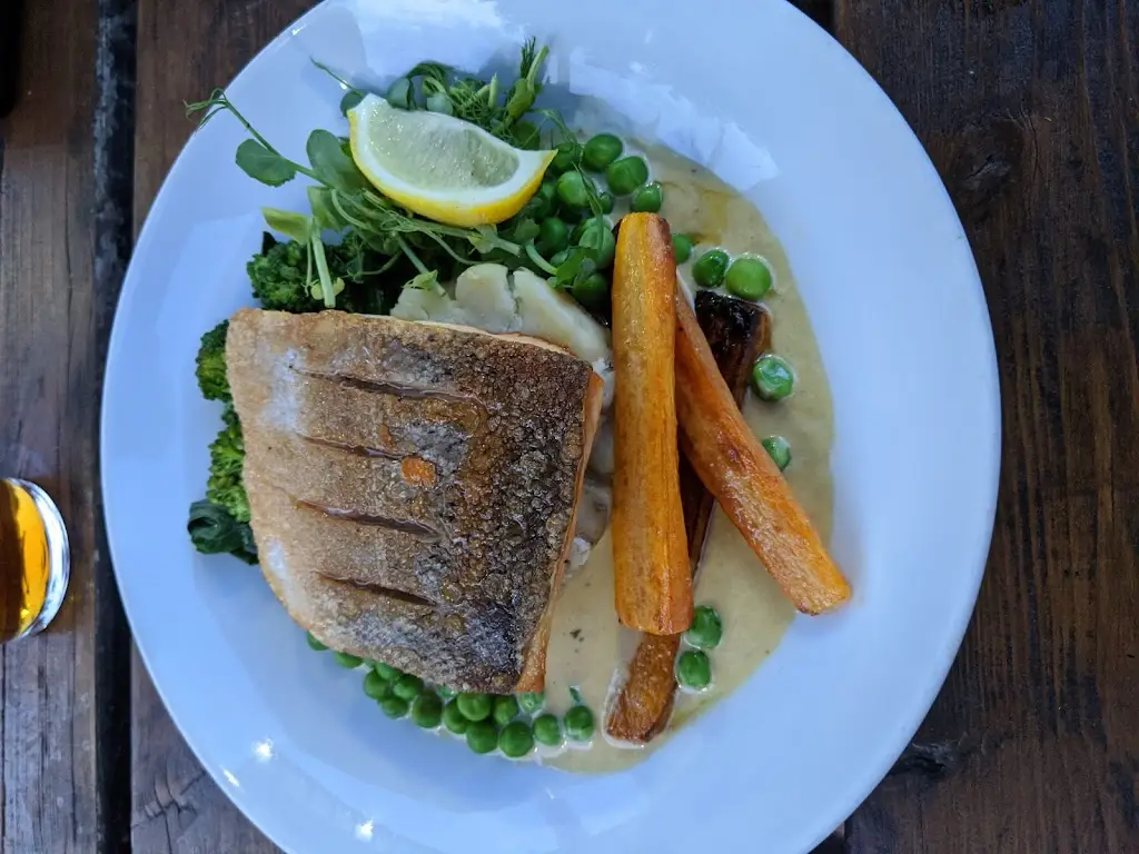 Menu_The White Bear_Middlewich_immagine_8