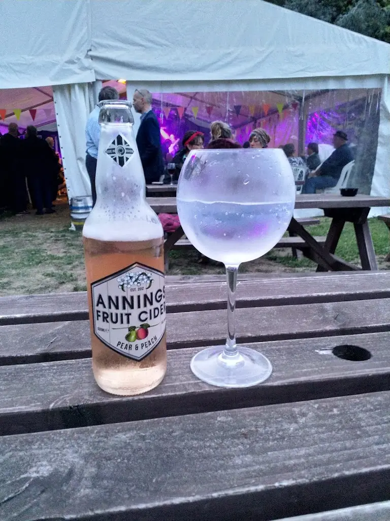 Menu_The Kings Lock Inn_Middlewich_imagen_6