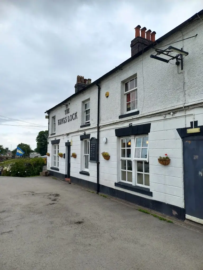 Bryan Jary_The Kings Lock Inn_Middlewich_reseña