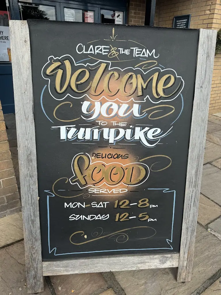 Damian aka Evo._Turnpike_Middlewich_review