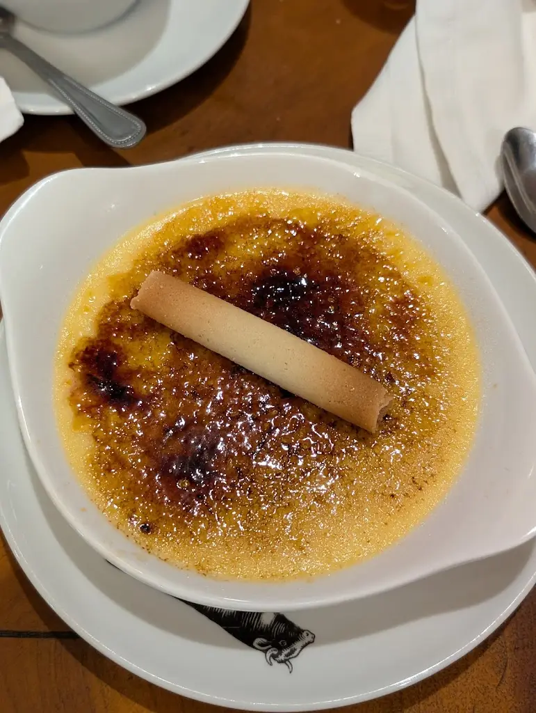 Natalie Mizuik_Chez Moi_Barnham_review