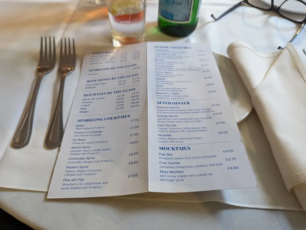 Menu_Bellavista Restaurant_Milnrow_image_1