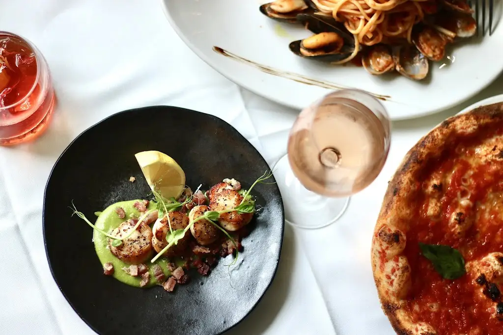 Bellavista Restaurant_Milnrow_slider_image_3