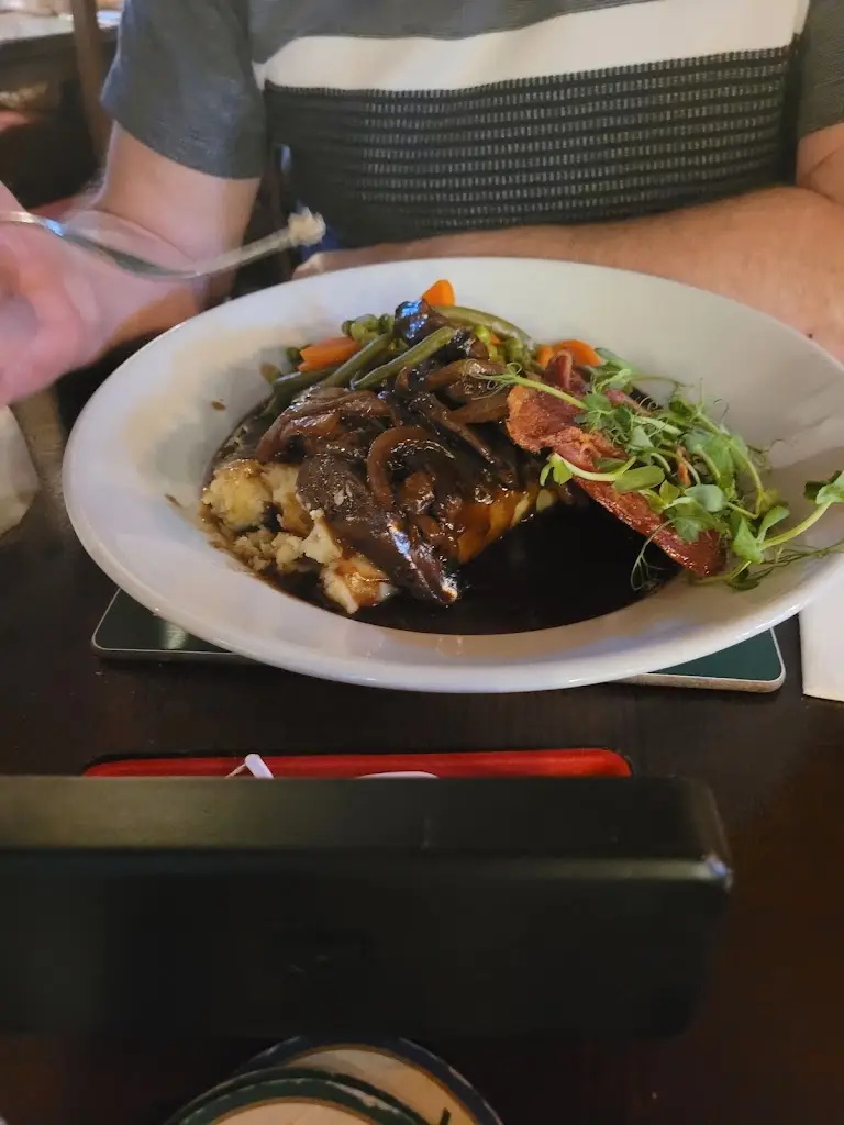 Menu_The Manvers Arms_Mexborough_image_9