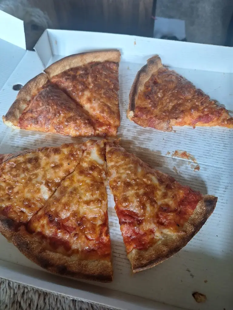 Paula Thompson_Fatty’z diner_Mexborough_review