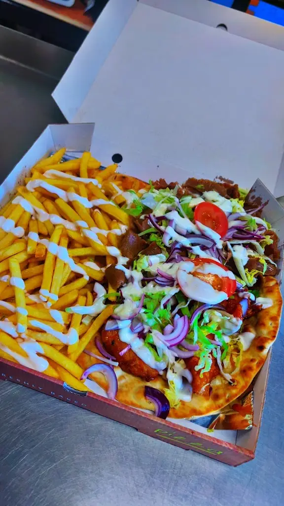 Fatty’z diner_Mexborough_slider_image_3