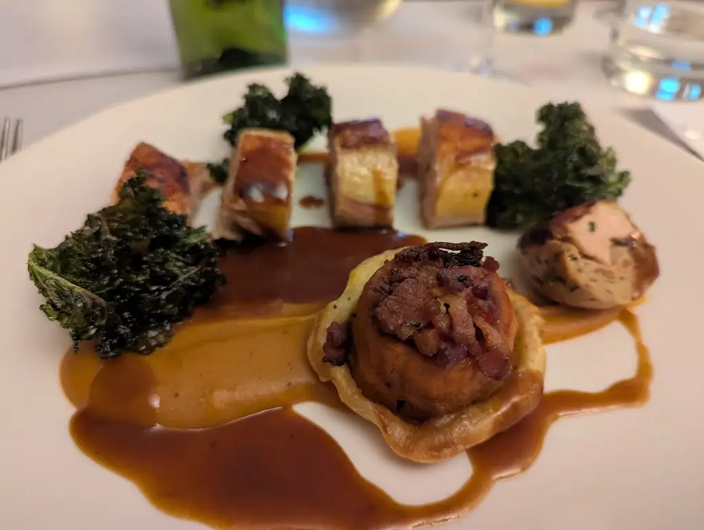 Cassons Restaurant_Barnham_slider_image_3