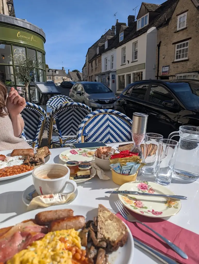 Ryan Key_Cucina di Amalfi_Minchinhampton_review