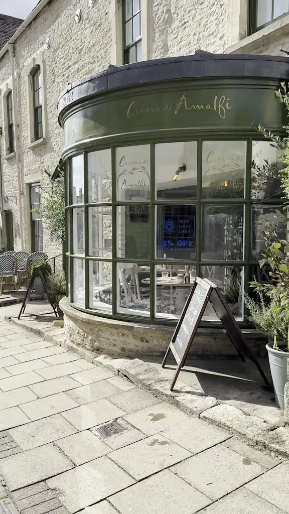 Cucina di Amalfi_Minchinhampton_slider_image_3