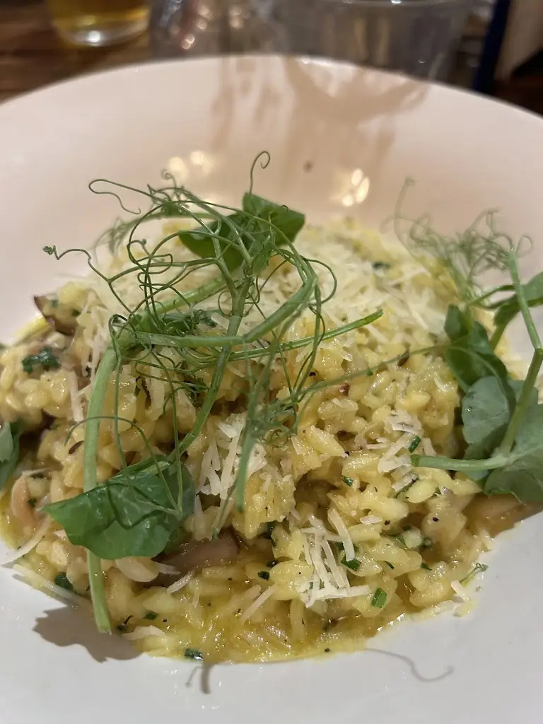 Menu_The Crown_Minchinhampton_image_8