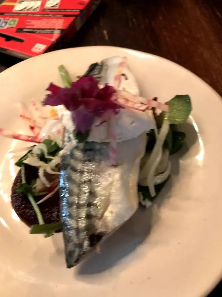 Menu_The Crown_Minchinhampton_image_9