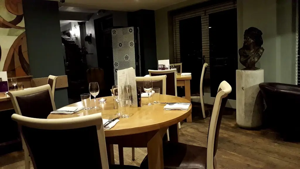 The Old Lodge_Minchinhampton_slider_image_2