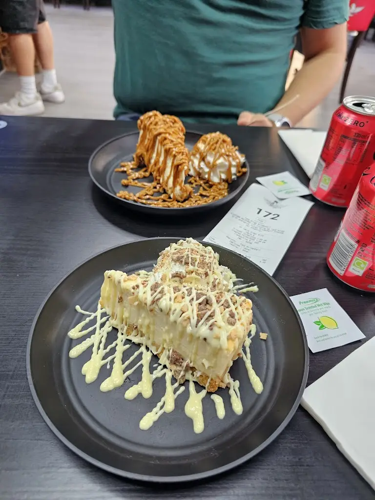 Rebecca Merelie_TopG Wings Mildenhall_Mildenhall_review