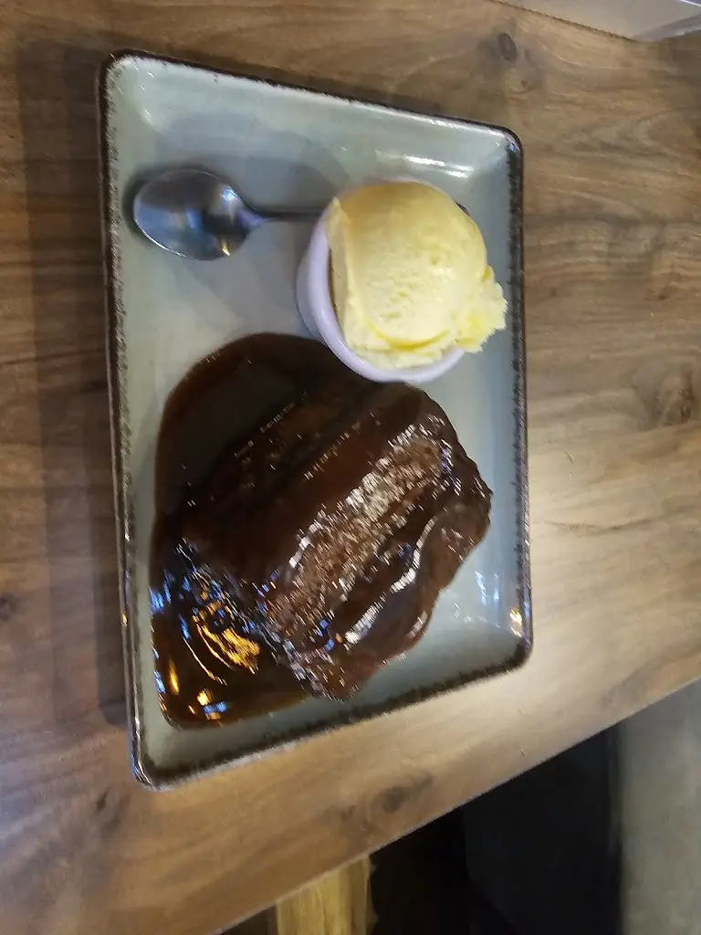 Jen VJ_Cappadocia Meze Grill_Mildenhall_review