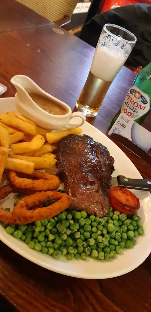 Menu_Half Moon Mildenhall_Mildenhall_image_7