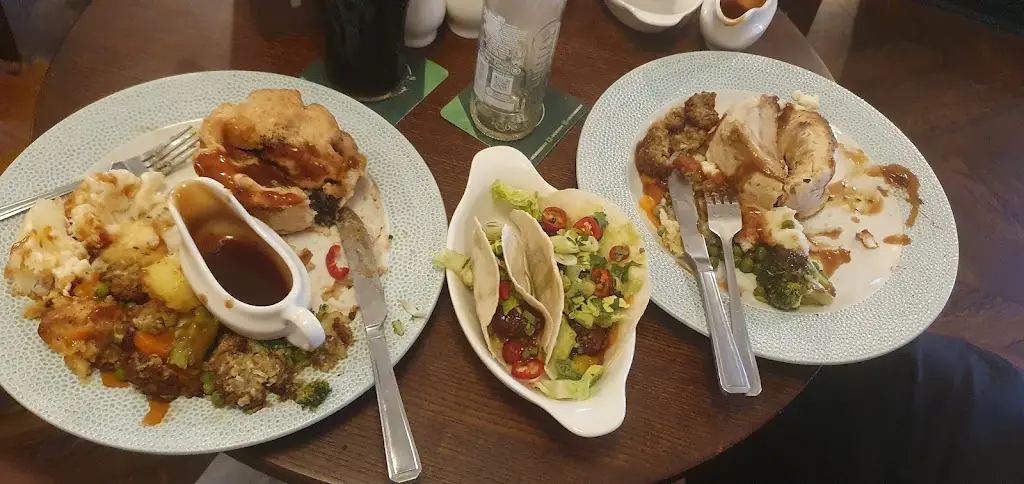 Kezzo Kav_Half Moon Mildenhall_Mildenhall_review