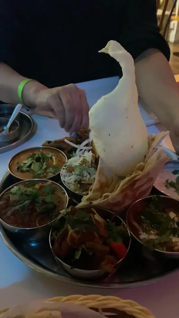 Cafe Punjab_Barnham_slider_image_2