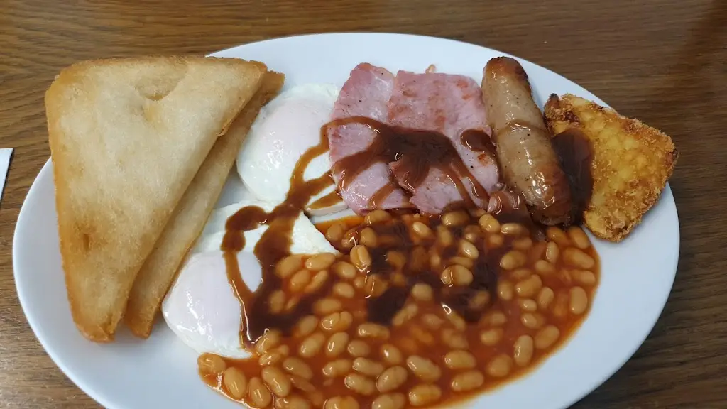 Roger Payne_St Andrews Cafe_Mildenhall_review