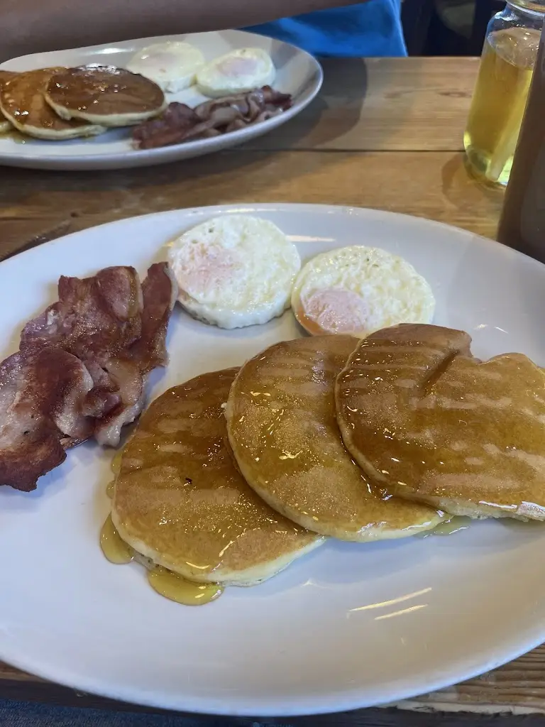 Stephanie Mitchell_Rocca Cafe & Lounge_Mildenhall_review