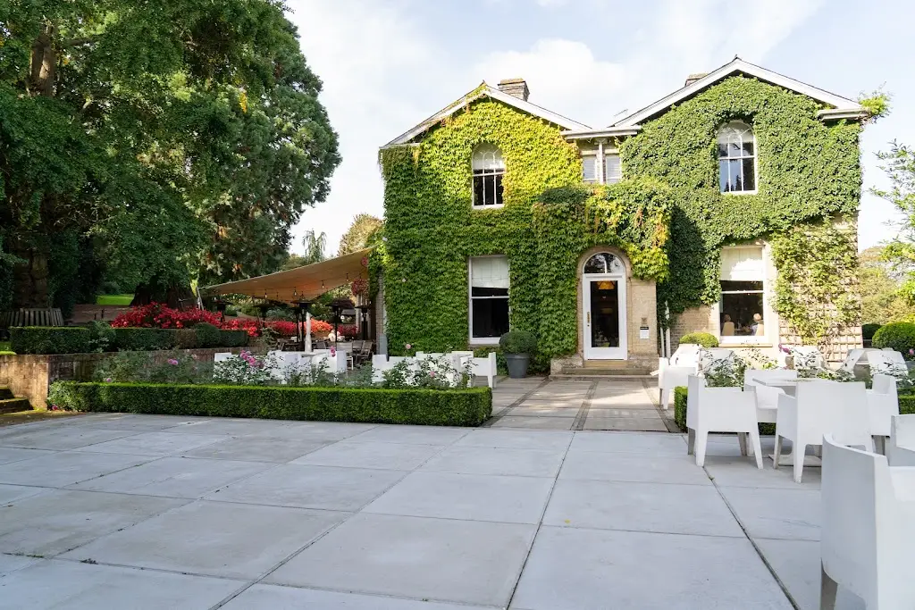 milsoms_Mistley_slider_image_1