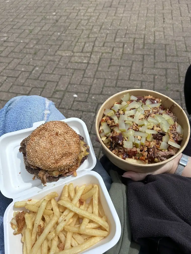 sam mullen_Nomads' BBQ_Midsomer Norton_review