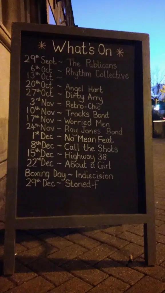 Menu_Riverside 2000_Midsomer Norton_image_1