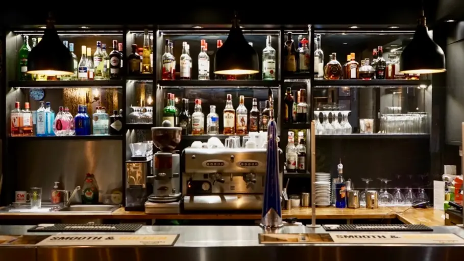 Castello_Midsomer Norton_slider_image_1