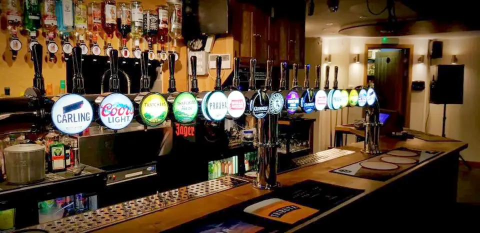 Dolphin Inn_Midsomer Norton_slider_image_1