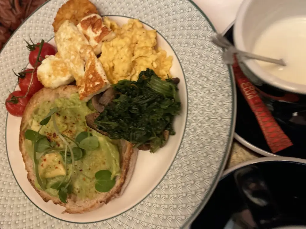 Arvind Thakur_Cosy Club_Milton Keynes_review