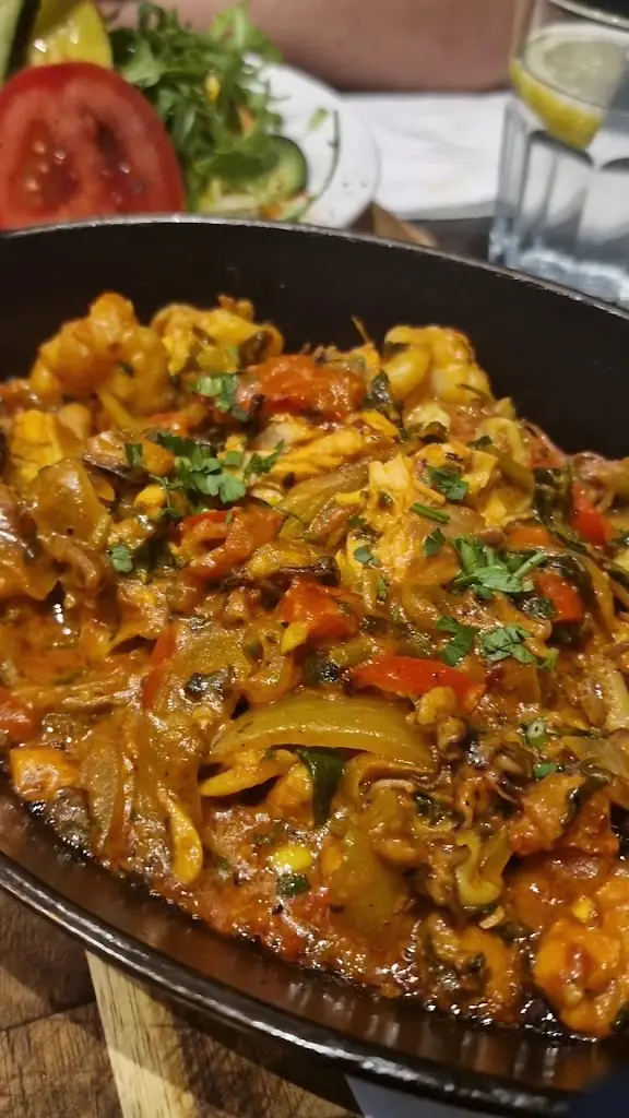 Melis_Milton Keynes_slider_image_2