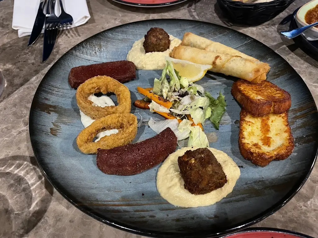 kacey cur_DeRoka Turkish Mediterranean Restaurant & Cocktail Bar Milton Keynes_Milton Keynes_review