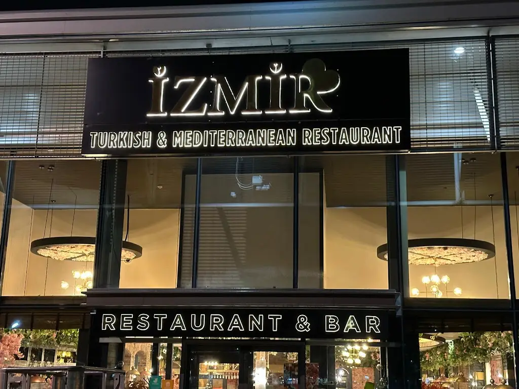 Izmir Restaurant_Milton Keynes_slider_image_1