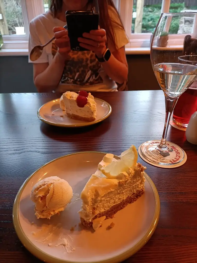 Menu_The Crown & Sceptre Inn_Minsterley_image_2