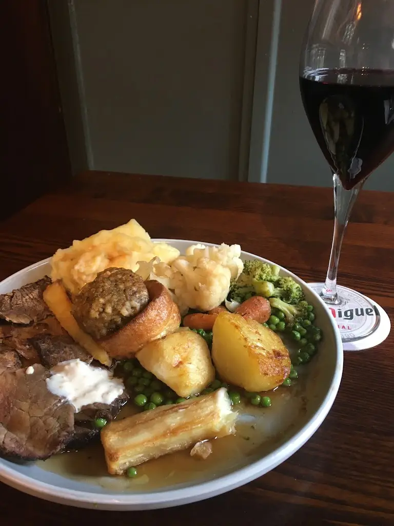 Dawn Price_The Crown & Sceptre Inn_Minsterley_review