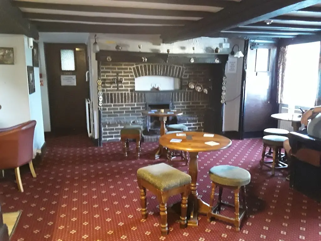 The Crown & Sceptre Inn_Minsterley_slider_image_3