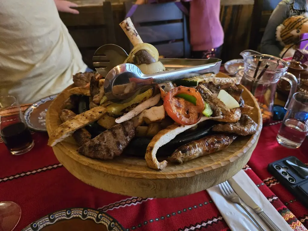 Adam Serafinowicz_359 Balkan & Turkish Kitchen_Barnham_review