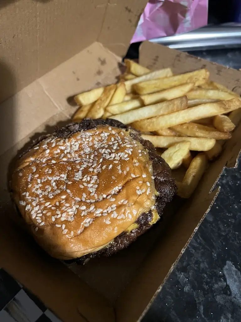 Menü_Yum Yum Burgers & Desserts_Middlesbrough_Bild_8