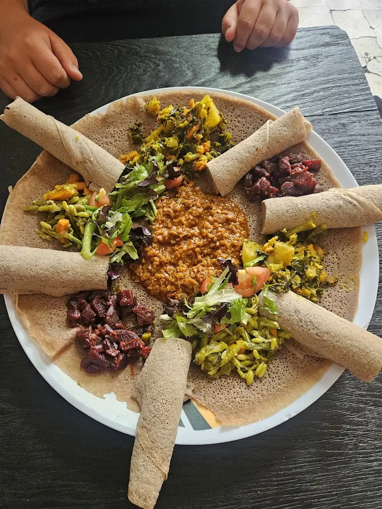 Rebecca Novavi_Hiwot Cuisine_Middlesbrough_recensione